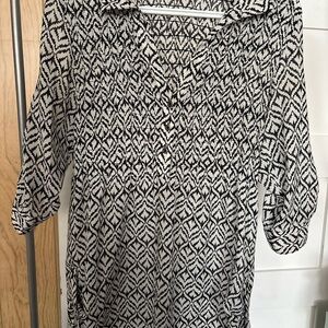 Kismet Monochrome Geometric Women's Blouse